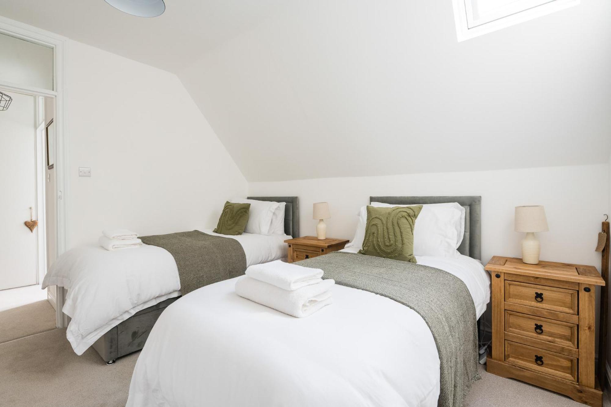 Eagle Cottage - Charming Cotswolds Getaway, Dog Friendly Wyck Rissington Exterior photo